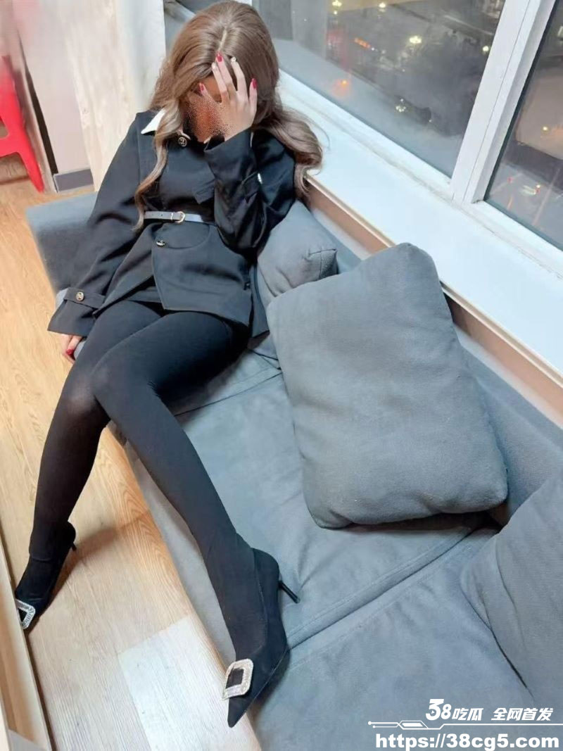 1766574072404133.jpg 1766574072404133.jpg